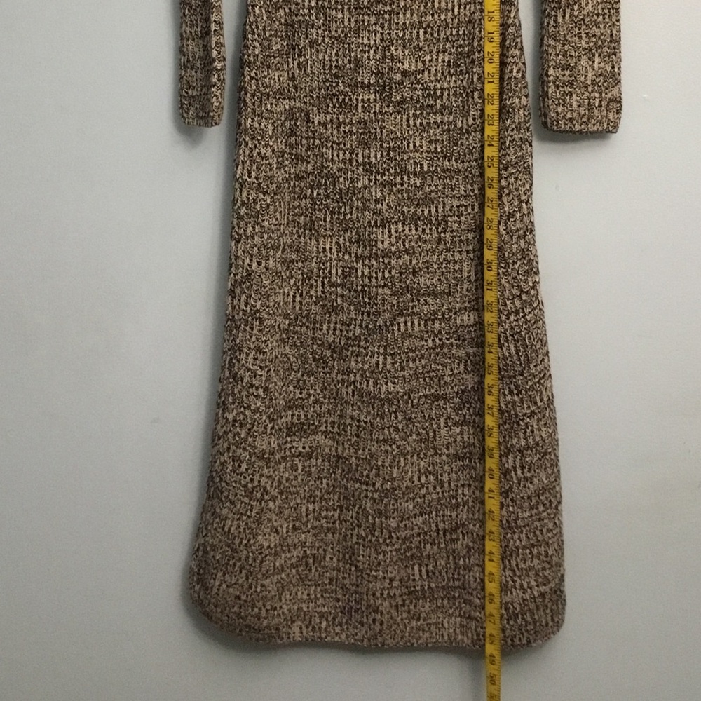 H&M Textured Tan Long Sleeve Dress - Picture 5 of 12